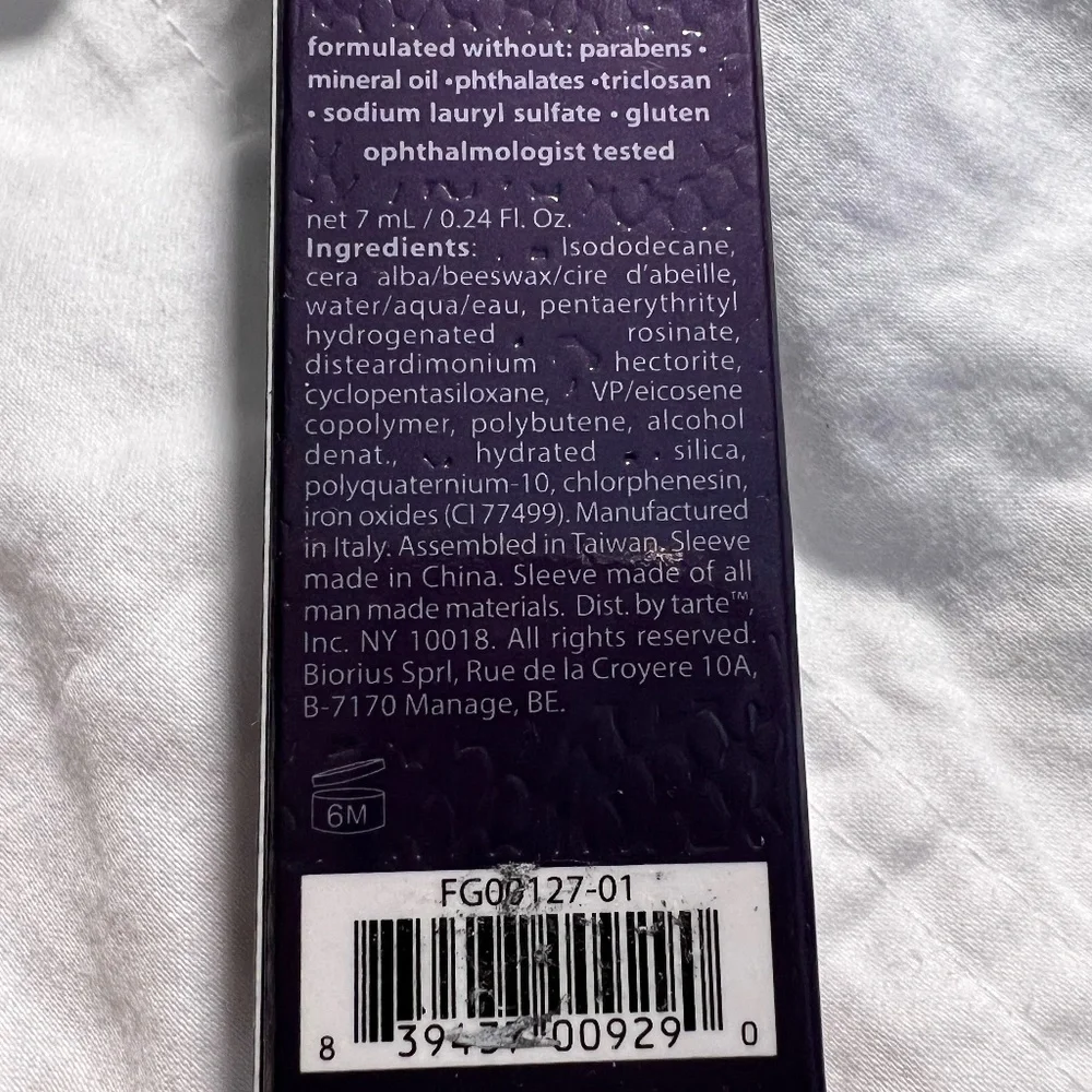NIB Taste Lights, Camera, Splashes™ Waterproof Mascara Instant Eye Lift Black